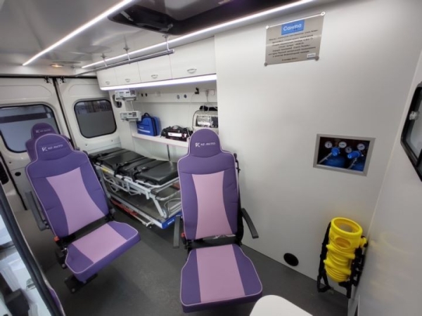 Белорус работников бригады скорой медицинской помощи Белорус работников бригады скорой медицинской помощи