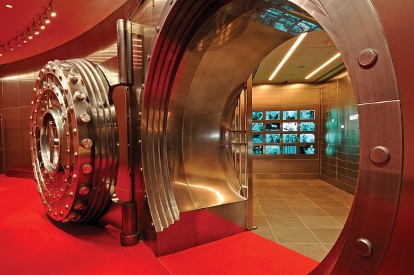 Самые недоступные места мира. Рассказываем, где хранится секретный рецепт одного из самых дорогих напитков в истории Самые недоступные места мира. Рассказываем, где хранится секретный рецепт одного из самых дорогих напитков в истории