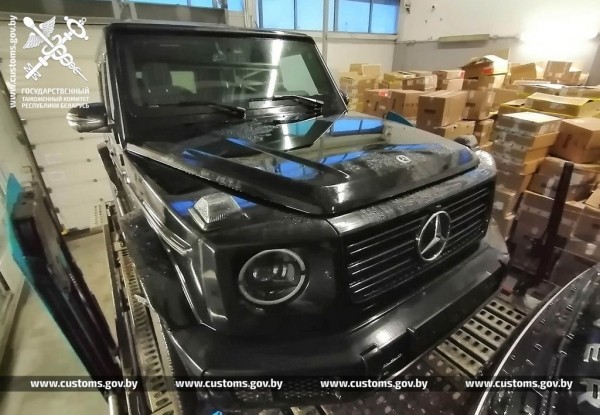 Сколько стоит свежий «Гелик»? Перевозчик указал одну сумму, брестская таможня — в два раза больше Сколько стоит свежий «Гелик»? Перевозчик указал одну сумму, брестская таможня — в два раза больше