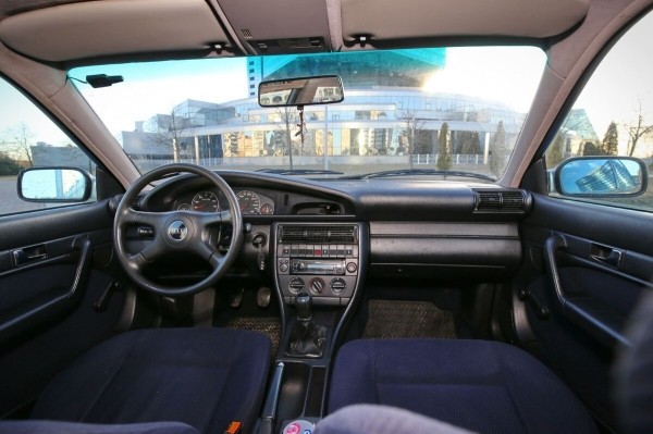 «Купил за $2 250 и горя не знаю!». Белорус о владении Audi 100 (C4) выпуска 1993 года