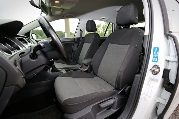 Белорус купил «непроходной» VW Golf, но выставил его на продажу. Чем не понравился 1,2-литровый хетчбэк? Белорус купил «непроходной» VW Golf, но выставил его на продажу. Чем не понравился 1,2-литровый хетчбэк?