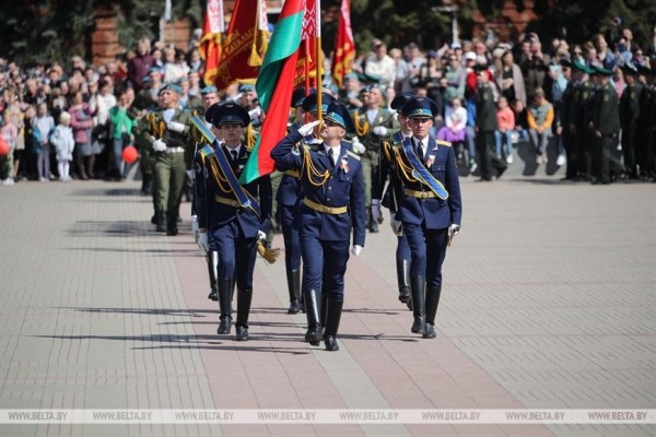 Более 50 тыс. человек стали участниками торжеств 9 Мая в Брестской крепости Более 50 тыс. человек стали участниками торжеств 9 Мая в Брестской крепости