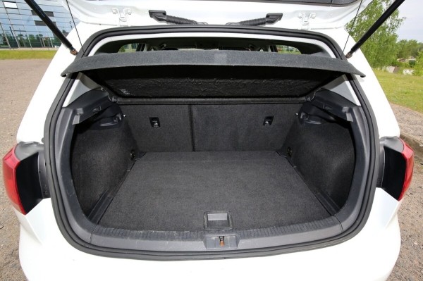 Белорус купил «непроходной» VW Golf, но выставил его на продажу. Чем не понравился 1,2-литровый хетчбэк? Белорус купил «непроходной» VW Golf, но выставил его на продажу. Чем не понравился 1,2-литровый хетчбэк?