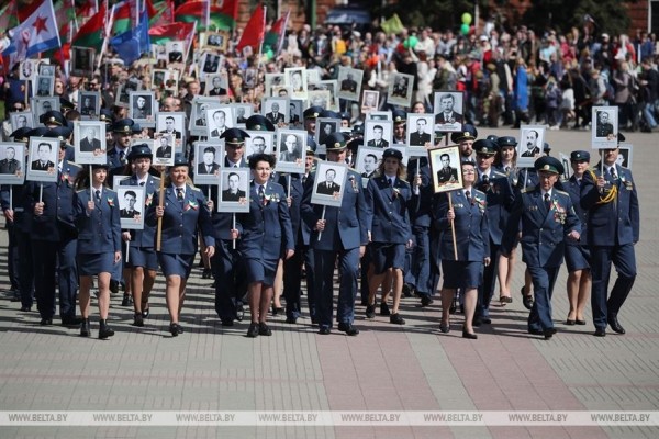 Более 50 тыс. человек стали участниками торжеств 9 Мая в Брестской крепости Более 50 тыс. человек стали участниками торжеств 9 Мая в Брестской крепости