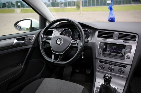 Белорус купил «непроходной» VW Golf, но выставил его на продажу. Чем не понравился 1,2-литровый хетчбэк? Белорус купил «непроходной» VW Golf, но выставил его на продажу. Чем не понравился 1,2-литровый хетчбэк?