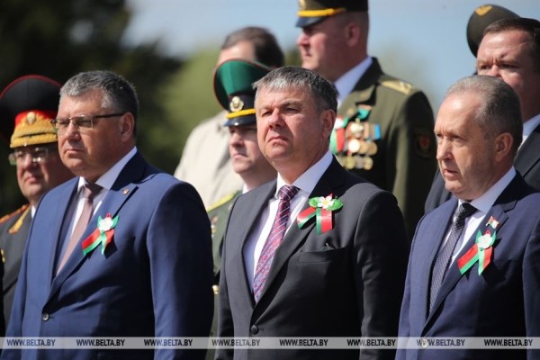 Более 50 тыс. человек стали участниками торжеств 9 Мая в Брестской крепости Более 50 тыс. человек стали участниками торжеств 9 Мая в Брестской крепости