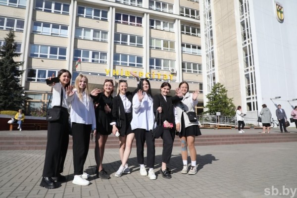 Централизованный экзамен в Бресте. Смотрите фоторепортаж Централизованный экзамен в Бресте. Смотрите фоторепортаж