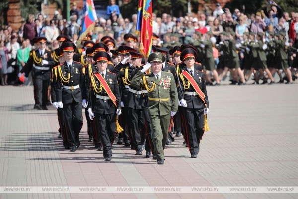 Более 50 тыс. человек стали участниками торжеств 9 Мая в Брестской крепости Более 50 тыс. человек стали участниками торжеств 9 Мая в Брестской крепости