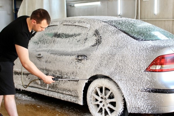 Автовладелец? Тогда смотри, на каких автомойках Бреста точно стоит обслуживать свою «ласточку» Автовладелец? Тогда смотри, на каких автомойках Бреста точно стоит обслуживать свою «ласточку»