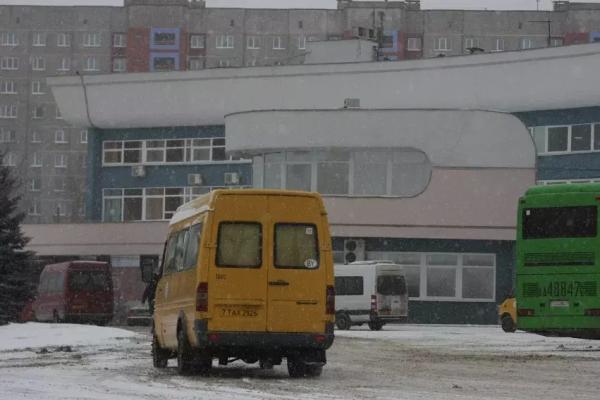 Какой путь прошла белорусская маршрутка за последние 2 десятка лет: от криминальных разборок до онлайн-платформ Какой путь прошла белорусская маршрутка за последние 2 десятка лет: от криминальных разборок до онлайн-платформ