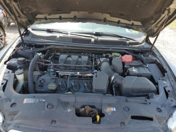 Тачка из США. Белорус купил сразу два битых Ford Taurus, чтоб сделать один. Узнали, сколько заплатил Тачка из США. Белорус купил сразу два битых Ford Taurus, чтоб сделать один. Узнали, сколько заплатил