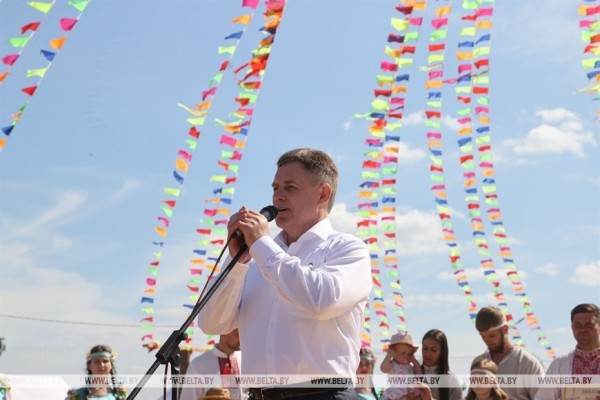 Победителем республиканского семейного сельскохозяйственного проекта «Властелин села - 2023» стала семья Шевелевых из Брестской области Победителем республиканского семейного сельскохозяйственного проекта «Властелин села - 2023» стала семья Шевелевых из Брестской области