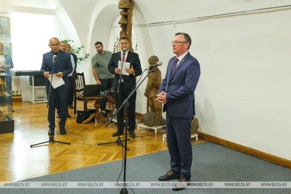 Выставка, посвященная провинции Ляонин, открылась в Художественном музее в Брестской крепости Выставка, посвященная провинции Ляонин, открылась в Художественном музее в Брестской крепости