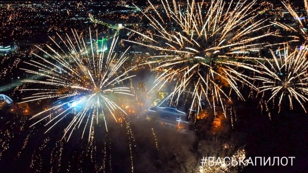 Праздничным фейерверком завершился второй день празднования Дня города Бреста Праздничным фейерверком завершился второй день празднования Дня города Бреста