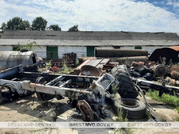 В Брестской области мужчина хранил 3400 кг металлолома в нарушение установленного порядка сбора В Брестской области мужчина хранил 3400 кг металлолома в нарушение установленного порядка сбора