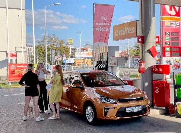 Белорусы, которые сменили белорусскую прописку на польскую, рассказали, в какую сумму обходится им обслуживание авто в соседней стране Белорусы, которые сменили белорусскую прописку на польскую, рассказали, в какую сумму обходится им обслуживание авто в соседней стране