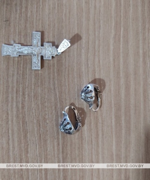 На Брестчине мужчина похитил имущества более чем на 2800 рублей На Брестчине мужчина похитил имущества более чем на 2800 рублей