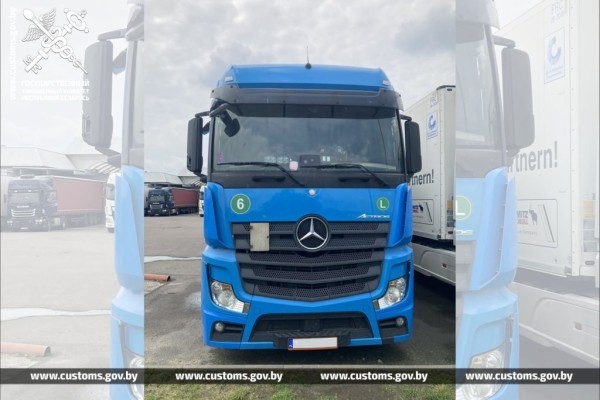 Польский перевозчик пытался незаконно переместить через границу товары на 1 млн рублей Польский перевозчик пытался незаконно переместить через границу товары на 1 млн рублей