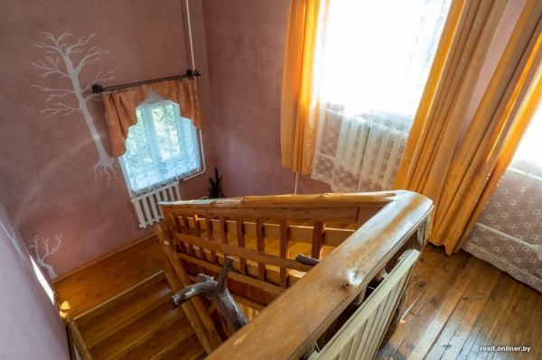 800 «квадратов» на одну семью. Побывали в домах, которые в 90-е строили на широкую ногу 800 «квадратов» на одну семью. Побывали в домах, которые в 90-е строили на широкую ногу