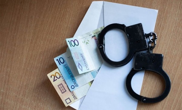 Сельхозпредприятие в Кобринском районе переплатило за доильное оборудование 192 тыс. рублей Сельхозпредприятие в Кобринском районе переплатило за доильное оборудование 192 тыс. рублей