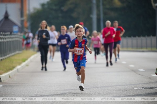 Около 500 взрослых и детей вышли на старт Берестейского забега