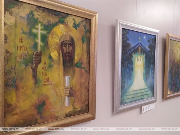 Выставку пленэрных работ «Столп Берестейский» презентовали в Бресте Выставку пленэрных работ «Столп Берестейский» презентовали в Бресте