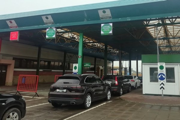 Ввозил и продавал авто из Европы, растаможивая через льготников. Что теперь грозит? Ввозил и продавал авто из Европы, растаможивая через льготников. Что теперь грозит?