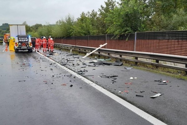 В Австрии в ДТП с фурой белоруса погиб водитель «легковушки» В Австрии в ДТП с фурой белоруса погиб водитель «легковушки»