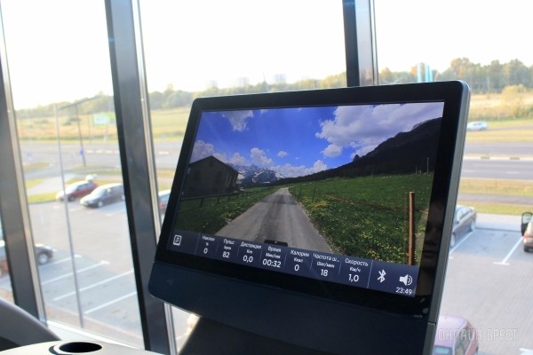 «GYM Express» на Варшавском шоссе - первый круглосуточный фитнес-клуб в Бресте. Высокотехнологичные тренажеры, финская сауна, бесплатная экскурсия, неоновый интерьер «GYM Express» на Варшавском шоссе - первый круглосуточный фитнес-клуб в Бресте. Высокотехнологичные тренажеры, финская сауна, бесплатная экскурсия, неоновый интерьер