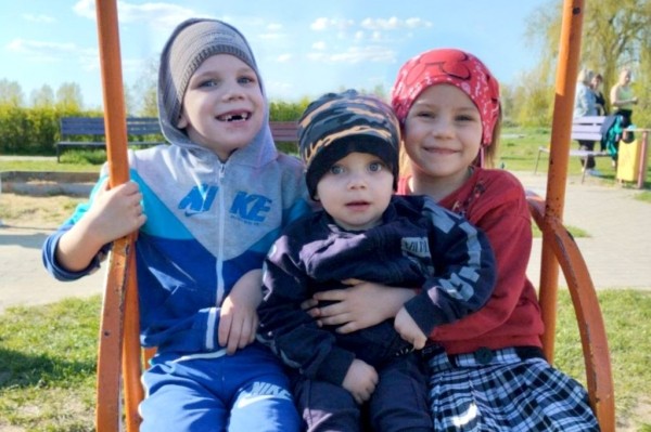 Многодетный березовчанин Дмитрий Лелич поделился историей своей жизни Многодетный березовчанин Дмитрий Лелич поделился историей своей жизни