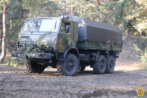 На полигоне «Брестский» проходит тактическое учение с одним из подразделений 115-го зенитного ракетного полка На полигоне «Брестский» проходит тактическое учение с одним из подразделений 115-го зенитного ракетного полка