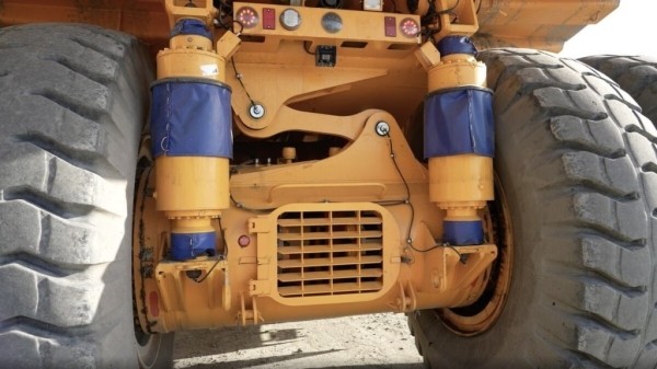 Как работается в живописном карьере «Микашевичи» на БелАЗах на 130, 90 и 60 тонн Как работается в живописном карьере «Микашевичи» на БелАЗах на 130, 90 и 60 тонн