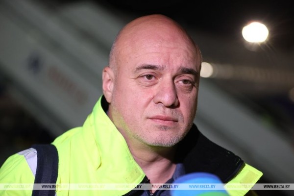 «Счастливы, что дома». Прилетевшие спецрейсом из Тель-Авива об эмоциях после приземления в Минске «Счастливы, что дома». Прилетевшие спецрейсом из Тель-Авива об эмоциях после приземления в Минске