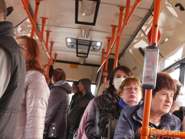 В Бресте изменяется расписание автобусов № 14, № 15А, № 15В и № 32. Возобновляется маршрут на «Радугу» В Бресте изменяется расписание автобусов № 14, № 15А, № 15В и № 32. Возобновляется маршрут на «Радугу»