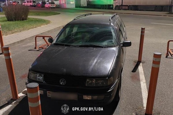 На границе остановили старый Volkswagen. Оказалось, беда с VIN-номером На границе остановили старый Volkswagen. Оказалось, беда с VIN-номером