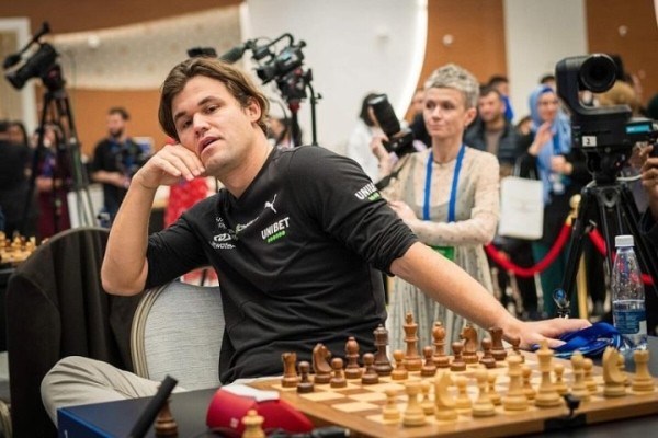 Назван лучший гроссмейстер столетия – вы точно знаете, как его зовут Назван лучший гроссмейстер столетия – вы точно знаете, как его зовут