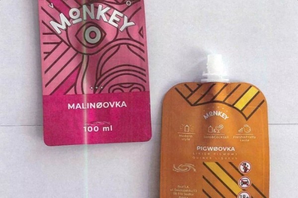 В Польше разгорелся скандал вокруг алкоголя в упаковках, похожих на детское питание В Польше разгорелся скандал вокруг алкоголя в упаковках, похожих на детское питание