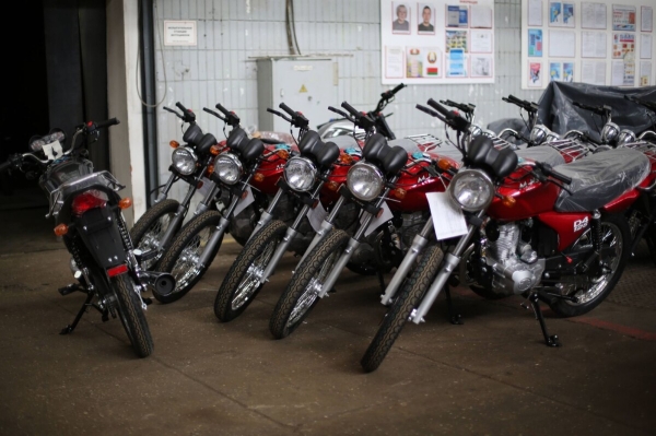 «Выхлопная труба — также своя, белорусская!» Посмотрели на новые M1NSK Hunter 150 и Ranger 200 «Выхлопная труба — также своя, белорусская!» Посмотрели на новые M1NSK Hunter 150 и Ranger 200