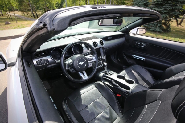 «Геометрия не пострадала, безопасность — целая». Белорус привёз из Америки 466-сильный Ford Mustang GT «Геометрия не пострадала, безопасность — целая». Белорус привёз из Америки 466-сильный Ford Mustang GT