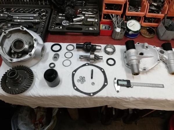 «Урал М-72», на который потратили $4 700. Белорус вдохнул жизнь в 68-летний советский байк «Урал М-72», на который потратили $4 700. Белорус вдохнул жизнь в 68-летний советский байк