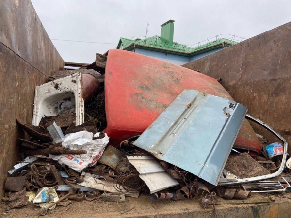 Грузовик перевозил более 2 тонн металлолома без документов. Груз изъят Грузовик перевозил более 2 тонн металлолома без документов. Груз изъят