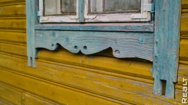 «Первое время спала в обнимку с кочергой». Белоруска сберегла столетний семейный дом — и не жалеет «Первое время спала в обнимку с кочергой». Белоруска сберегла столетний семейный дом — и не жалеет