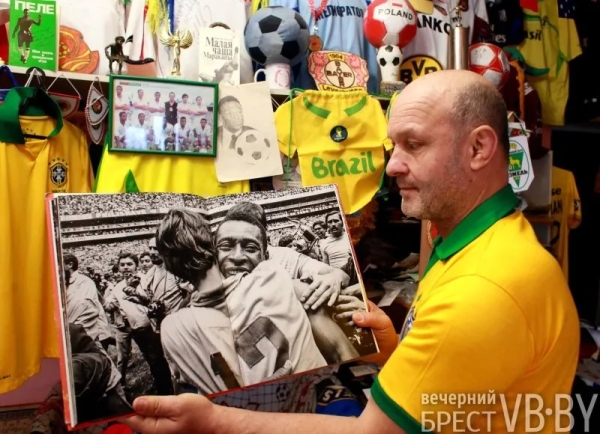 На первой неделе нового года мир прощался с легендой – в последний путь проводили Пеле. Каким останется его след в Бресте? На первой неделе нового года мир прощался с легендой – в последний путь проводили Пеле. Каким останется его след в Бресте?