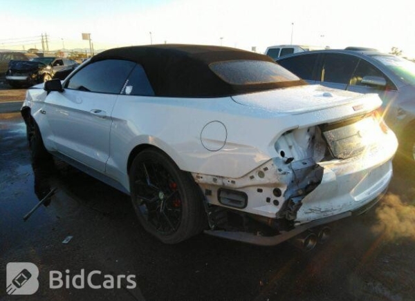 «Геометрия не пострадала, безопасность — целая». Белорус привёз из Америки 466-сильный Ford Mustang GT «Геометрия не пострадала, безопасность — целая». Белорус привёз из Америки 466-сильный Ford Mustang GT