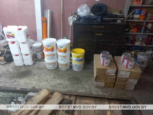 Домой к жителю Брестской области пришли оперативники ОБЭП. Что нашли Домой к жителю Брестской области пришли оперативники ОБЭП. Что нашли