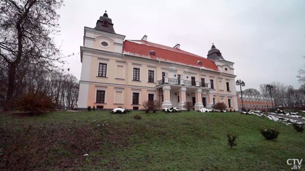 Здесь подписали важное перемирие Первой мировой. Усадьба под Брестом, о которой вы могли не знать Здесь подписали важное перемирие Первой мировой. Усадьба под Брестом, о которой вы могли не знать