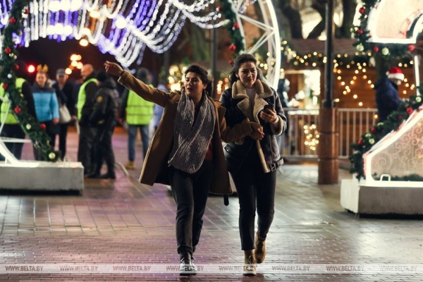 Как прошла новогодняя ночь в Бресте. Фоторепортаж Как прошла новогодняя ночь в Бресте. Фоторепортаж