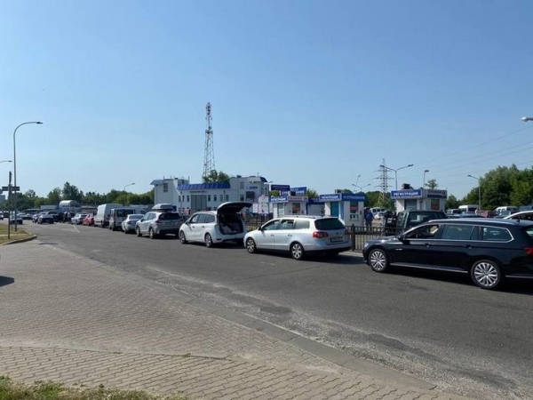 Как физическим лицам ускорить прохождение границы. Вот способ Как физическим лицам ускорить прохождение границы. Вот способ