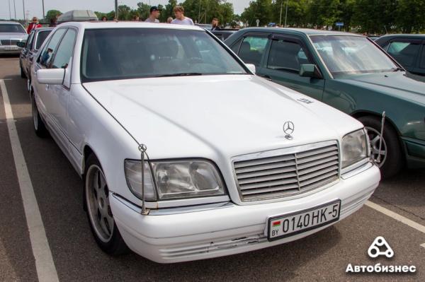«Нет года выпуска, есть состояние». В Беларуси владельцы старых Mercedes собрались на большую встречу «Нет года выпуска, есть состояние». В Беларуси владельцы старых Mercedes собрались на большую встречу