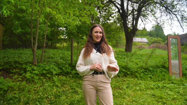 «Первое время спала в обнимку с кочергой». Белоруска сберегла столетний семейный дом — и не жалеет «Первое время спала в обнимку с кочергой». Белоруска сберегла столетний семейный дом — и не жалеет